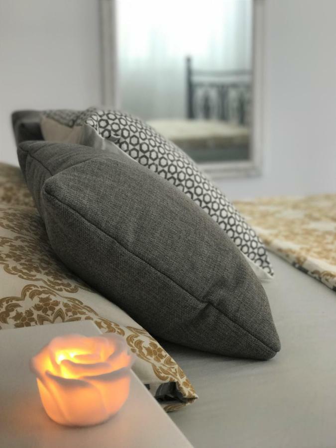 Apartmani Fortuna ลุมบาร์ดา ภายนอก รูปภาพ